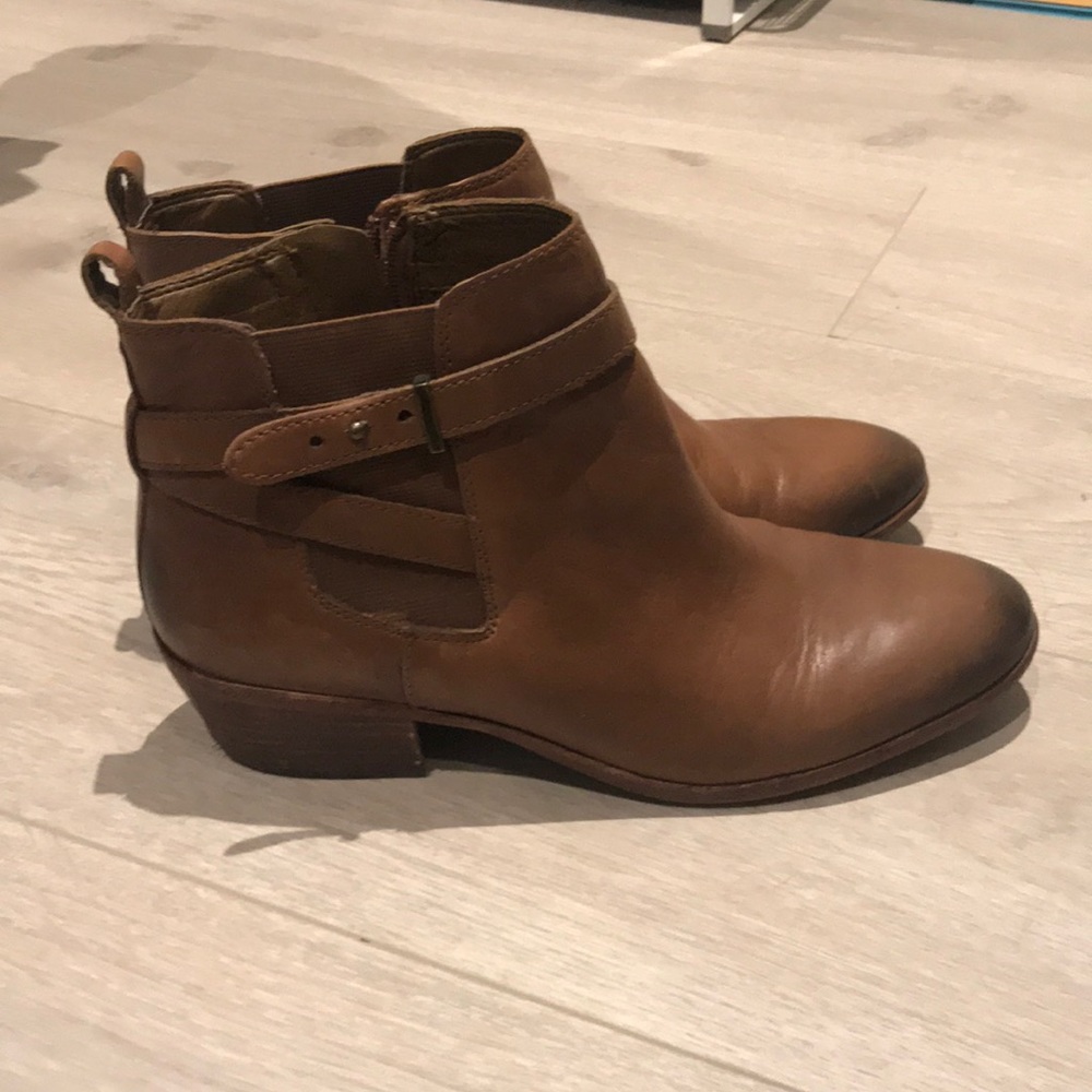 Sam Edelman booties size 9.5